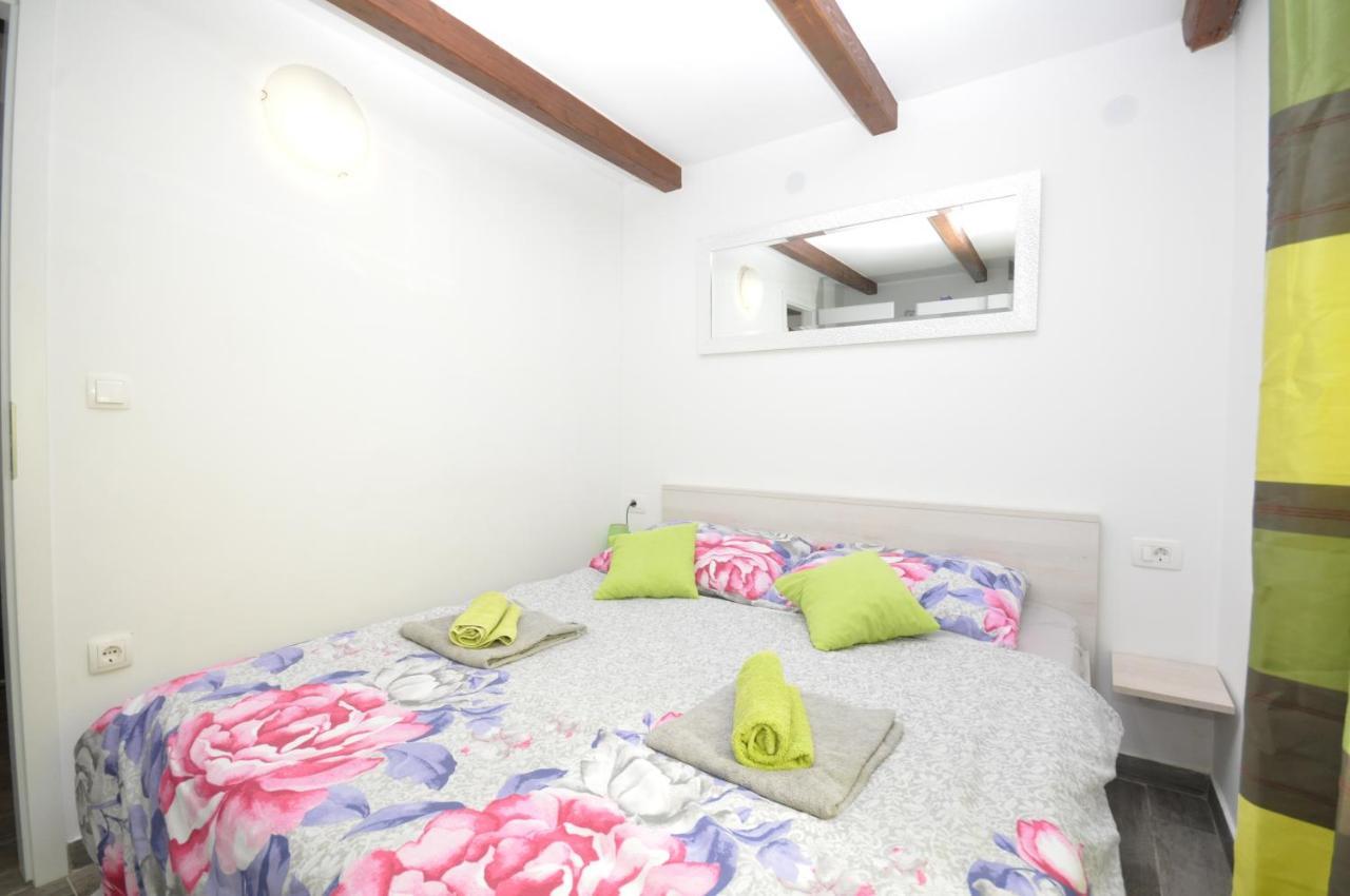 New Lux Apartman Kala Poreč Exteriér fotografie